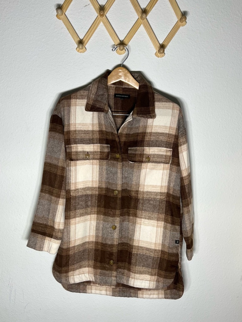 BANANA REPUBLIC • shacket